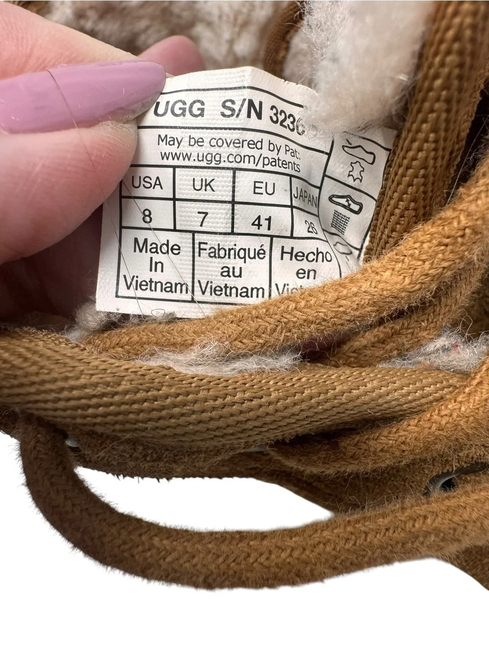 UGG Neumel Lace Up Suede Men’s Shoes Boots Size 8